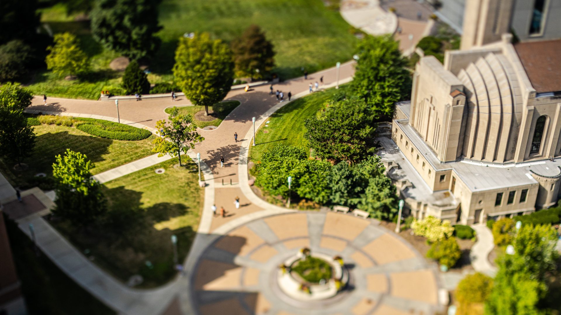 230830_LSC_Campus_Scenes-5748