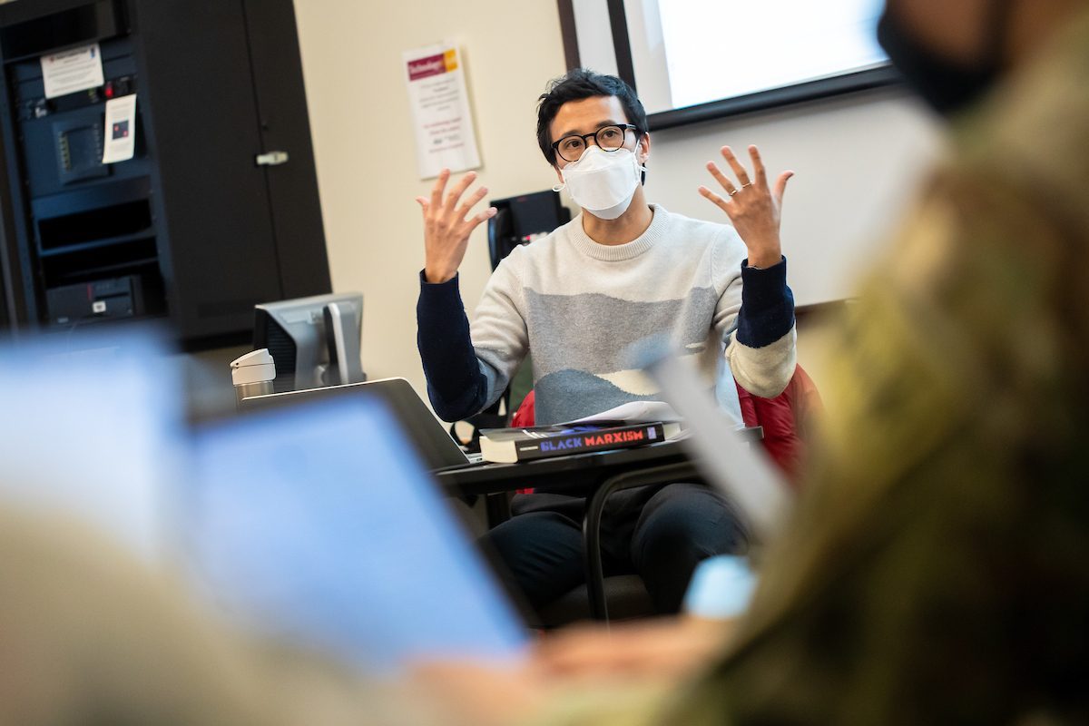 Loyola University Chicago Professor Long Le-Khac teaches his English class on November 5, 2021. (Photo: Lukas Keapproth)