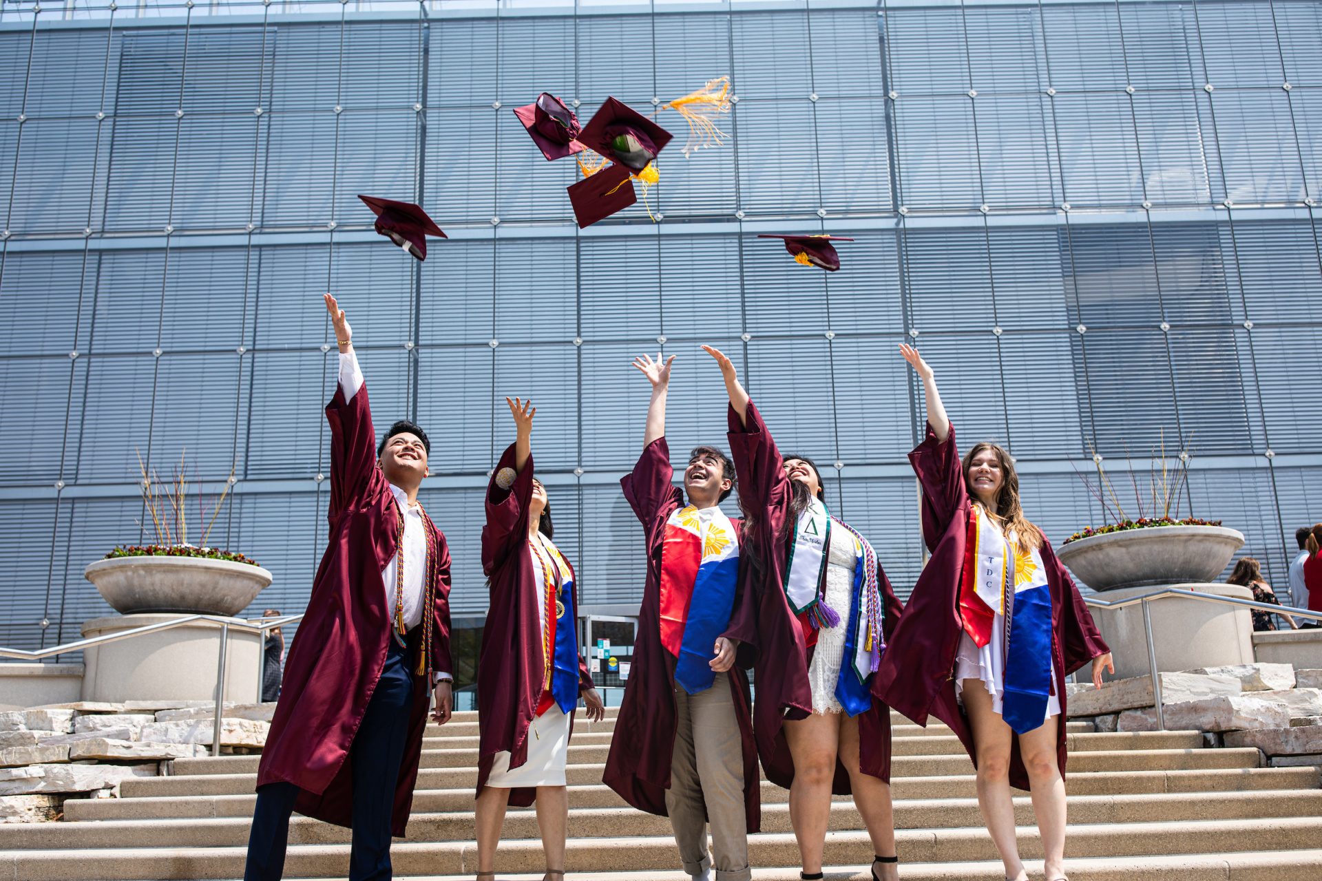 220510_SES_SOE_Commencement-8185 (1)